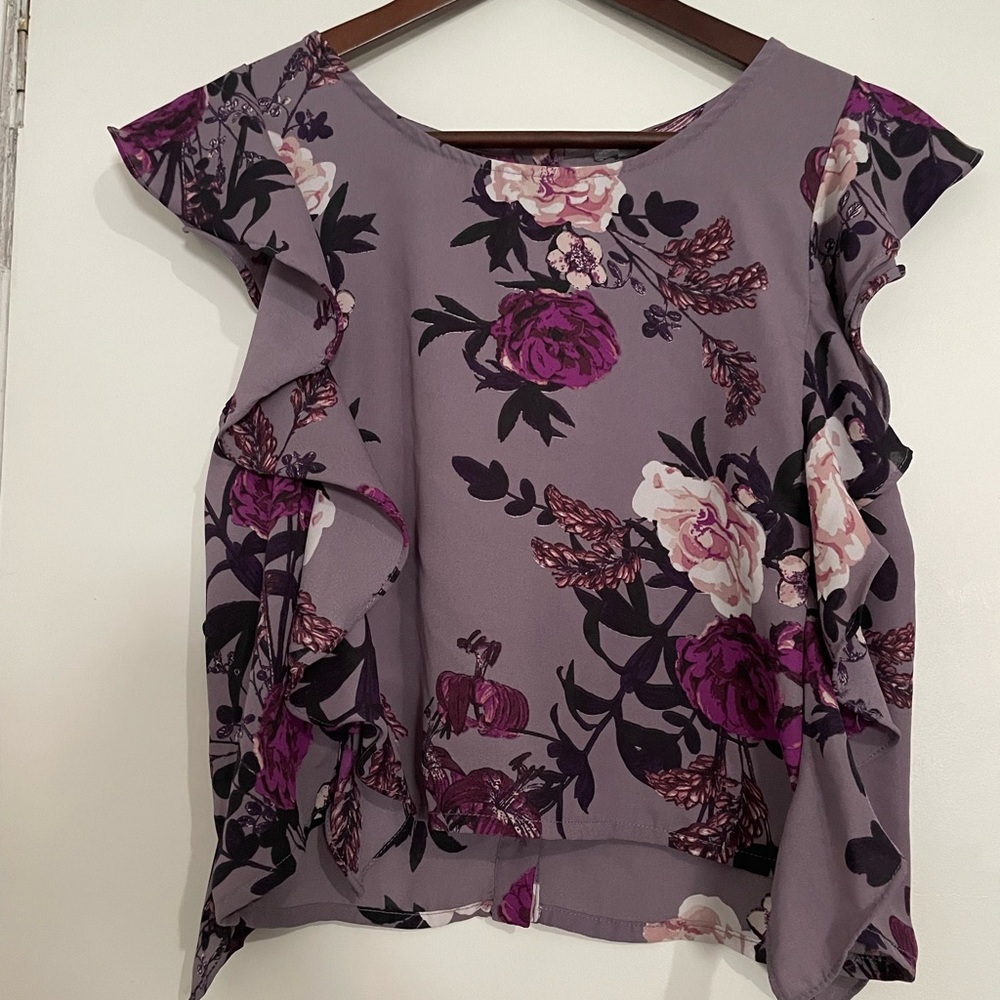 Floral Ruffle Sleeve Top - Purple